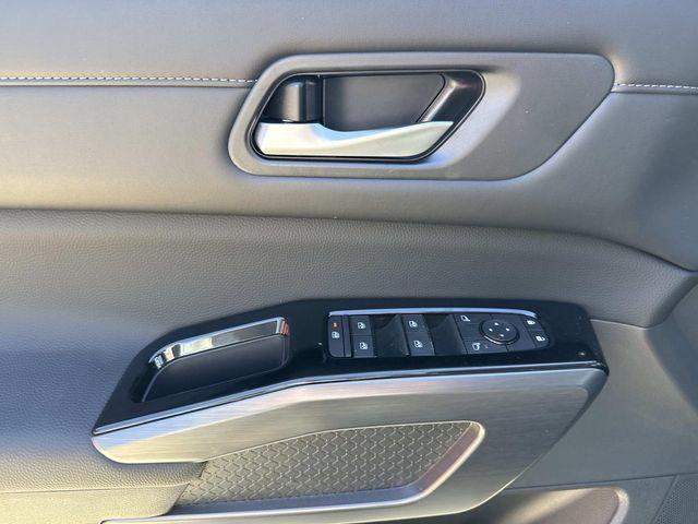 new 2026 Nissan Pathfinder car, priced at $41,779