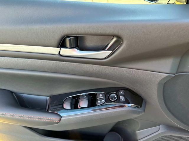 new 2025 Nissan Altima car, priced at $28,900