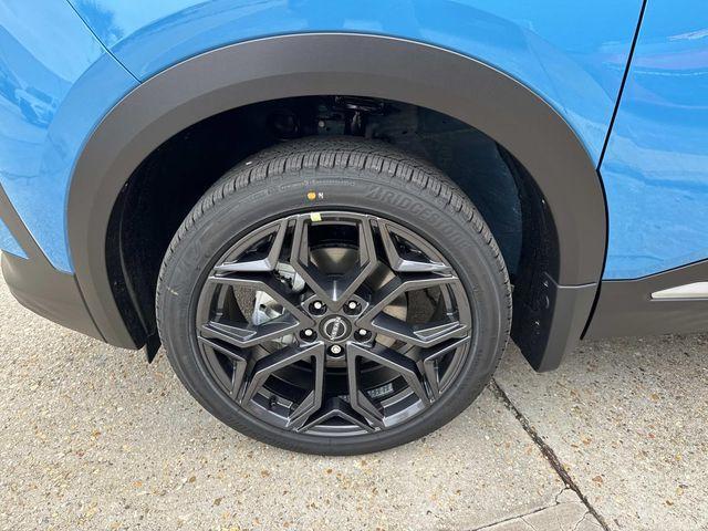 new 2026 Nissan Kicks car, priced at $27,900