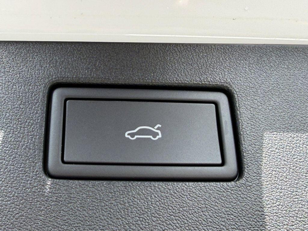 new 2026 Volkswagen Tiguan car, priced at $34,691