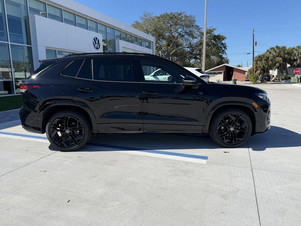 new 2026 Volkswagen Tiguan car, priced at $37,183