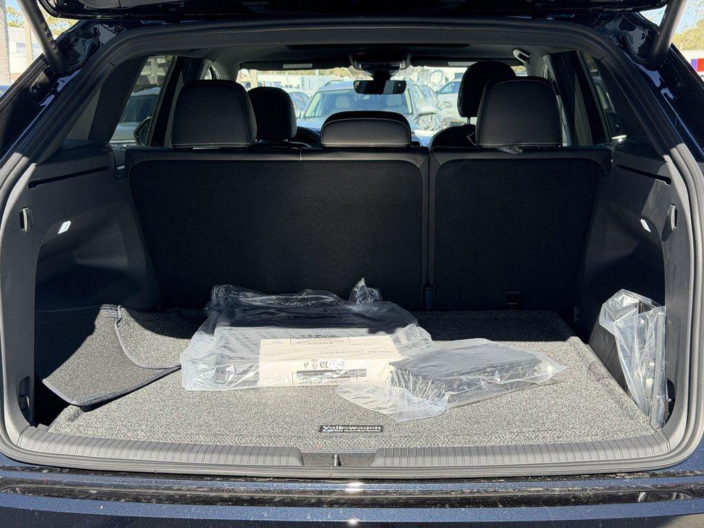 new 2026 Volkswagen Atlas Cross Sport car, priced at $41,753