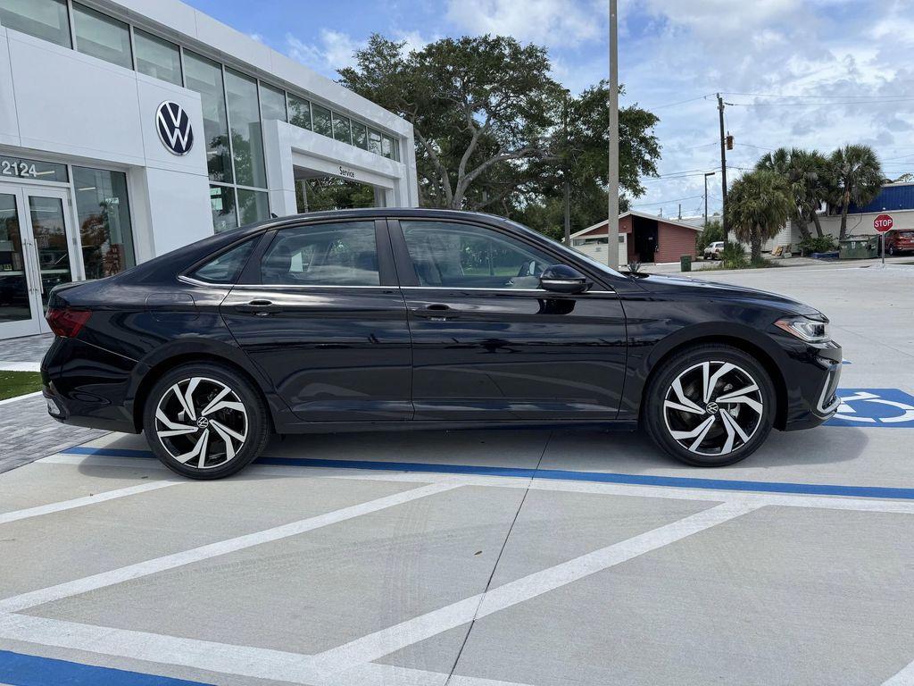 new 2025 Volkswagen Jetta car, priced at $27,537