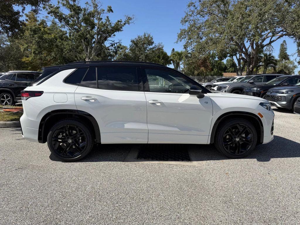 new 2026 Volkswagen Tiguan car, priced at $38,570