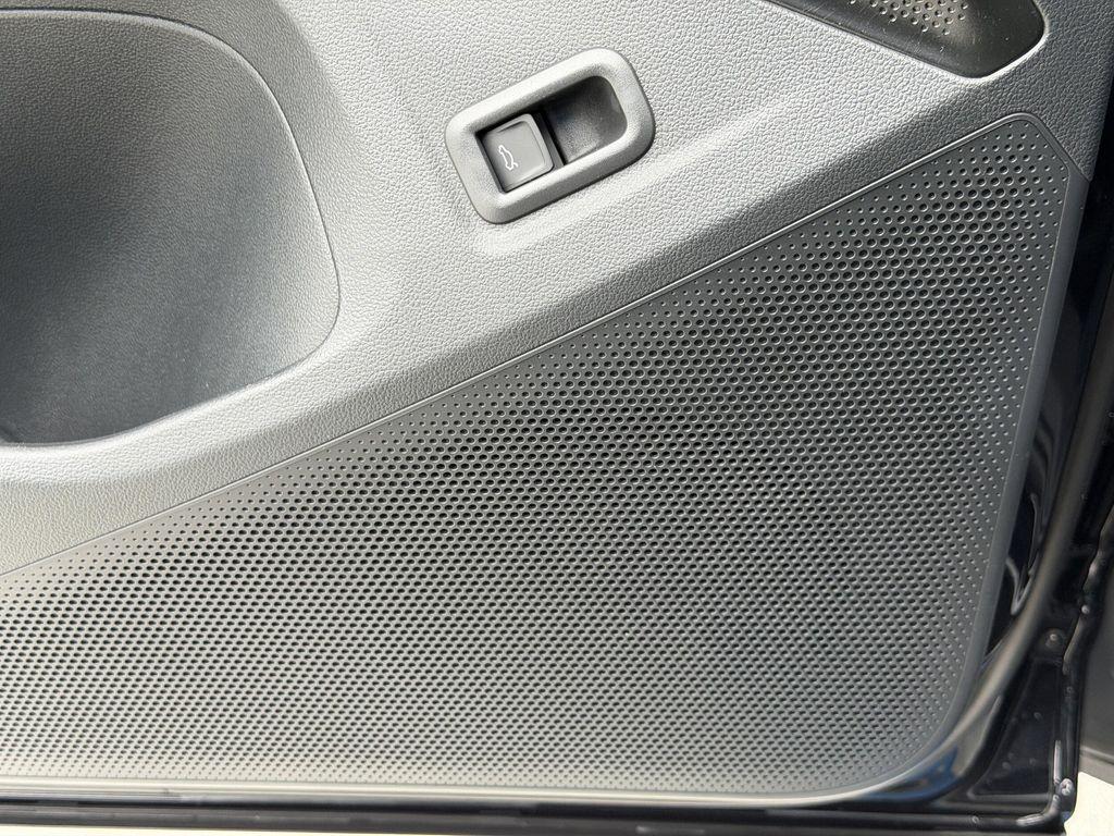 new 2026 Volkswagen Tiguan car, priced at $38,532