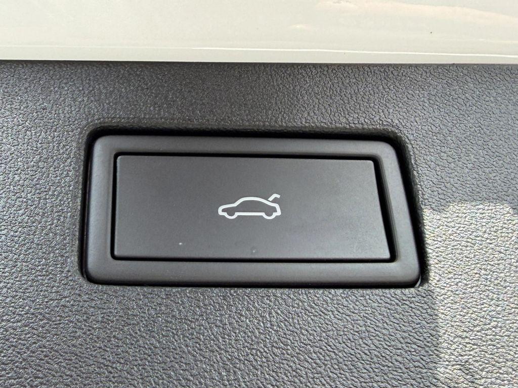 new 2026 Volkswagen Tiguan car, priced at $34,691