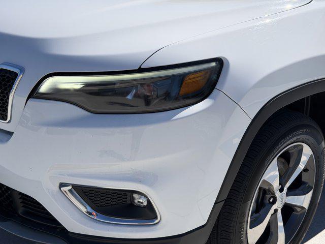 used 2019 Jeep Cherokee car, priced at $10,991