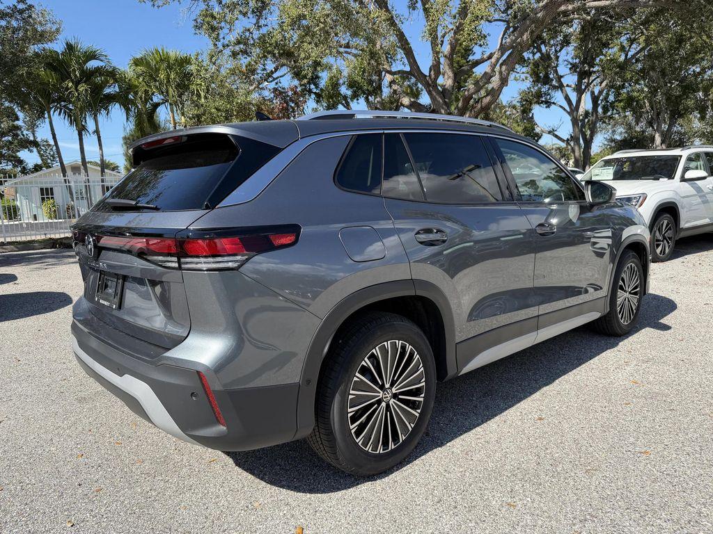 new 2026 Volkswagen Tiguan car, priced at $30,795