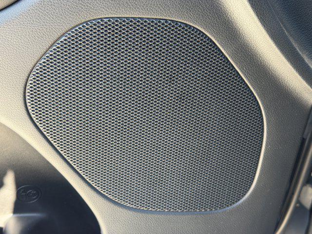 used 2015 Jeep Grand Cherokee car, priced at $10,891