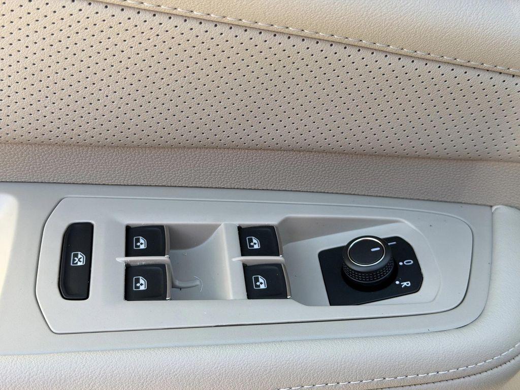 new 2026 Volkswagen Atlas car, priced at $39,365