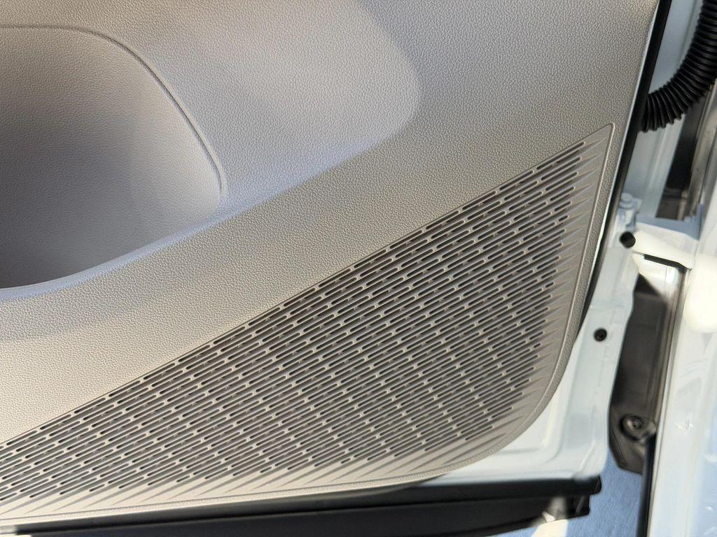 new 2026 Volkswagen Atlas car, priced at $39,365