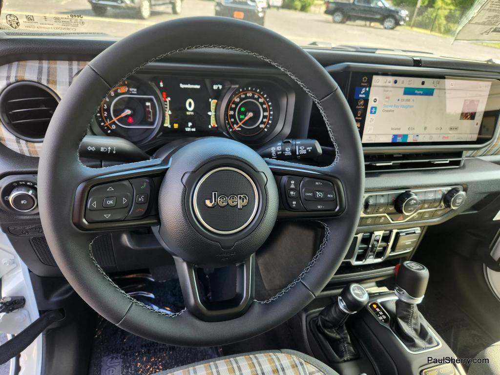 new 2026 Jeep Wrangler car, priced at $45,847