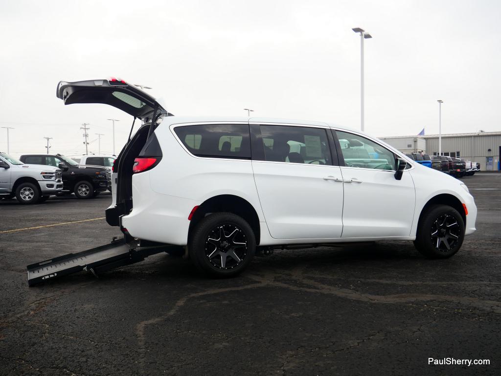 used 2024 Chrysler Pacifica car, priced at $49,995