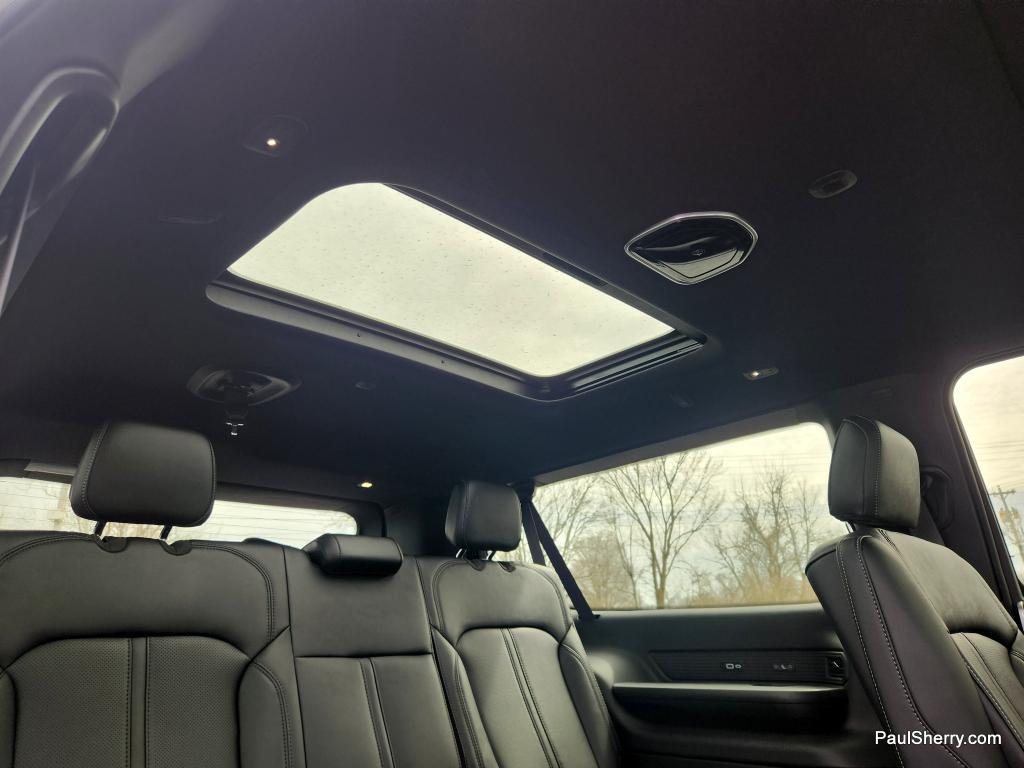 new 2026 Jeep Grand Wagoneer L car, priced at $79,096