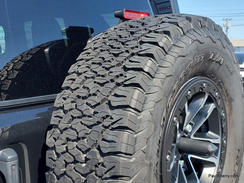 used 2025 Jeep Wrangler car, priced at $47,938