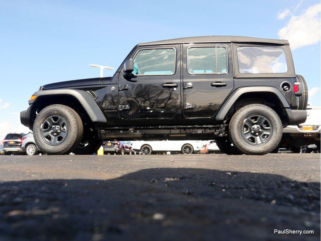 new 2026 Jeep Wrangler car, priced at $36,874