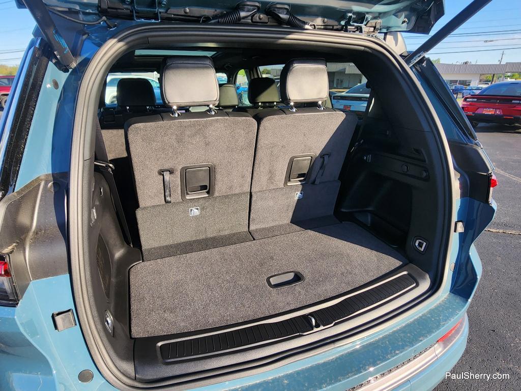 new 2026 Jeep Grand Cherokee L car, priced at $51,876