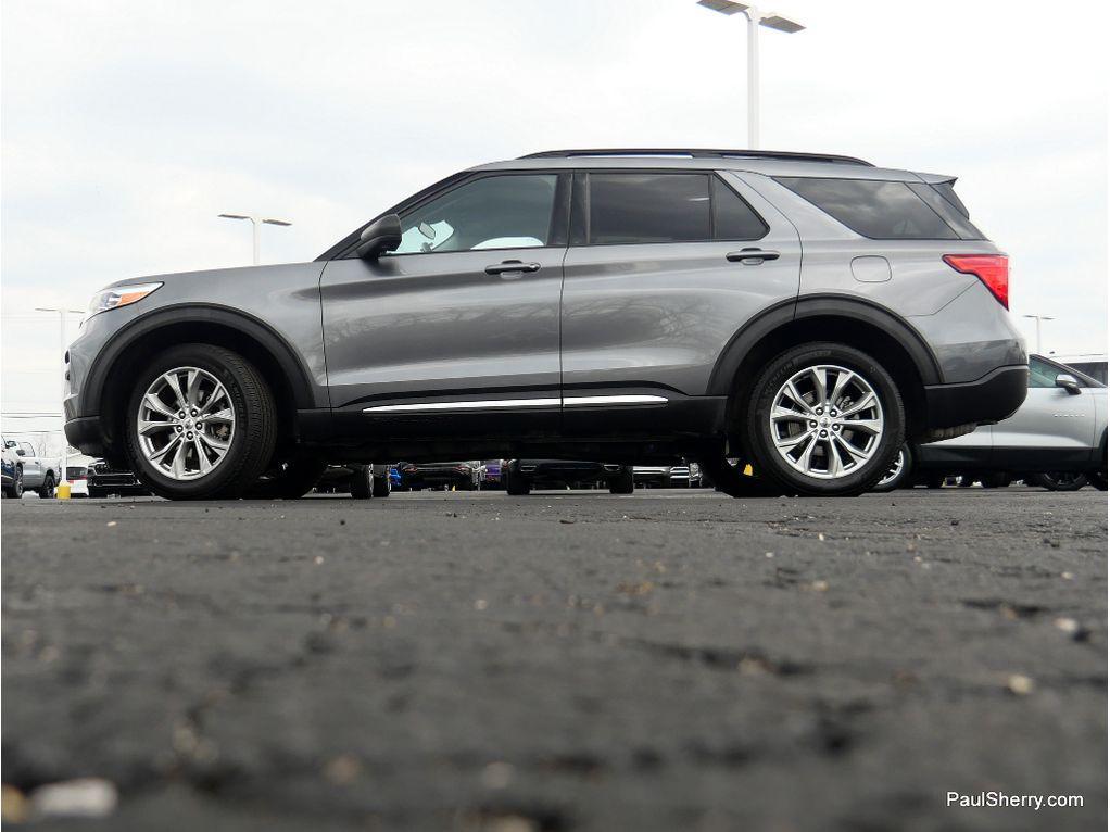 used 2024 Ford Explorer car, priced at $35,995