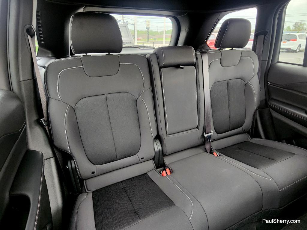 used 2024 Jeep Grand Cherokee car, priced at $30,050