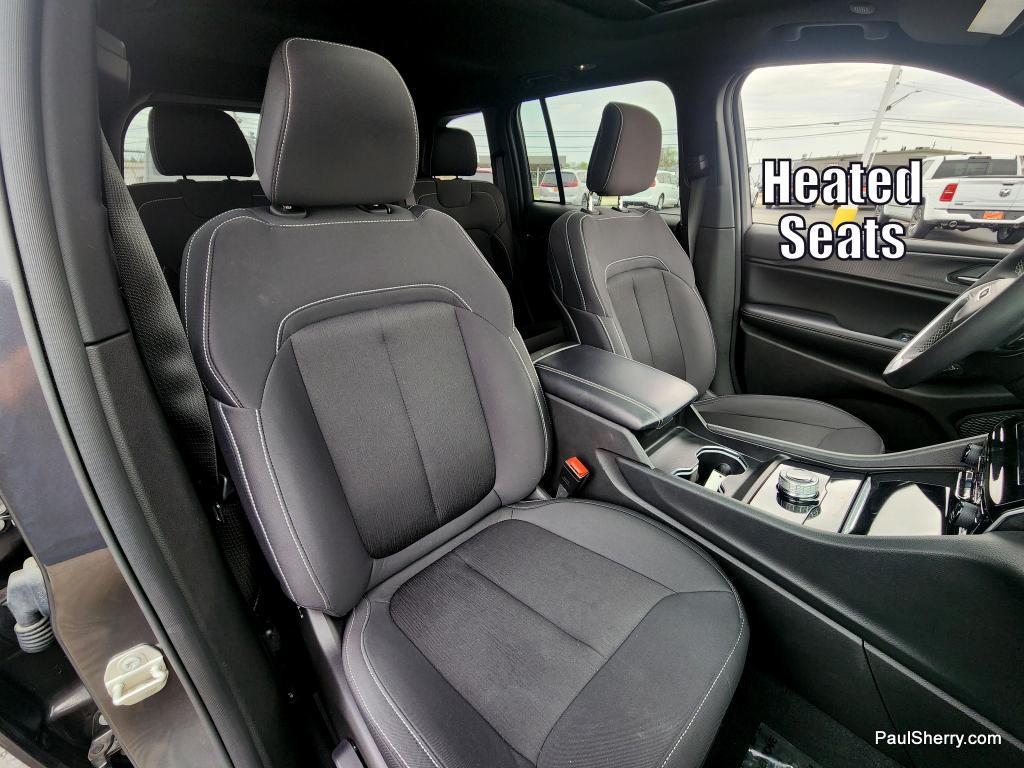 used 2024 Jeep Grand Cherokee car, priced at $30,050
