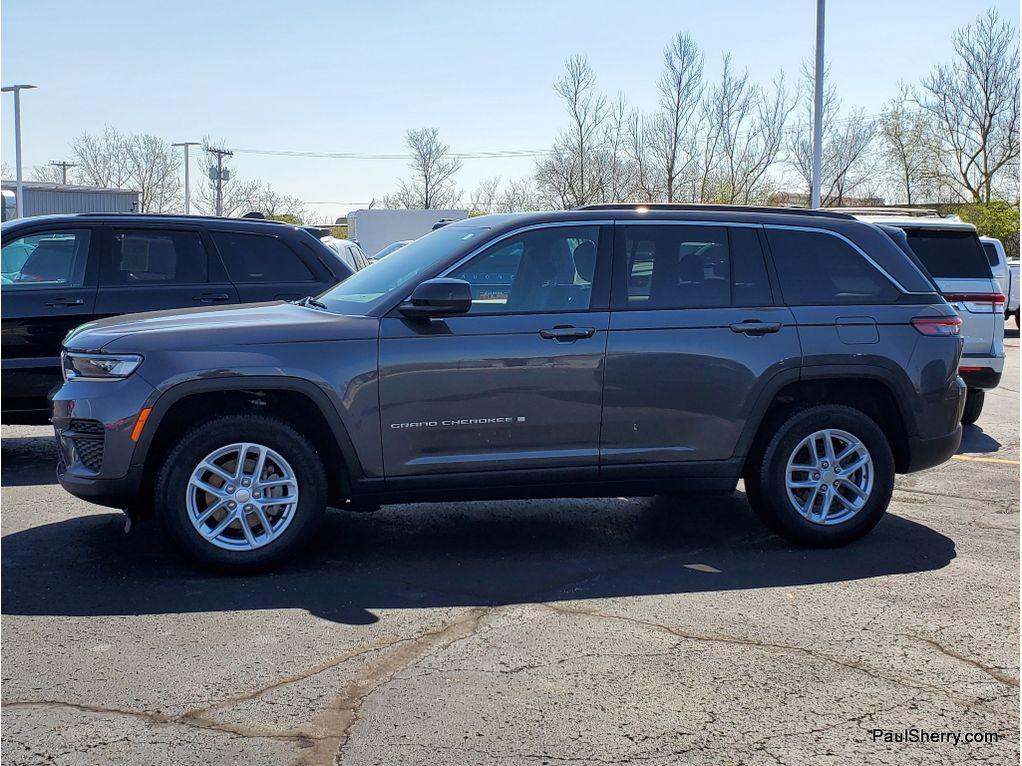 used 2024 Jeep Grand Cherokee car, priced at $30,050