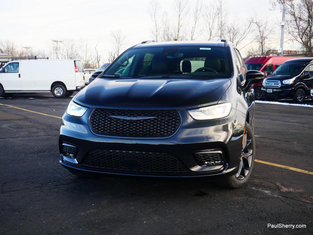 new 2026 Chrysler Pacifica car, priced at $41,754