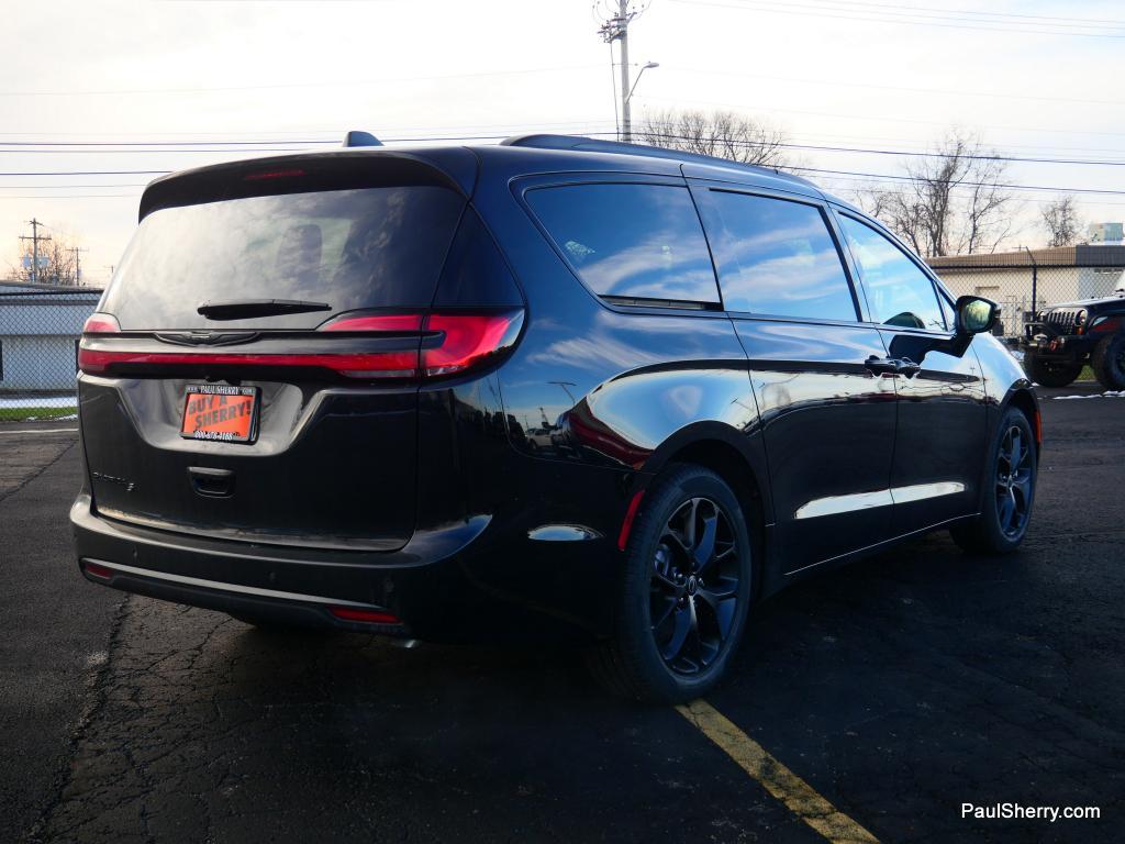 new 2026 Chrysler Pacifica car, priced at $41,754