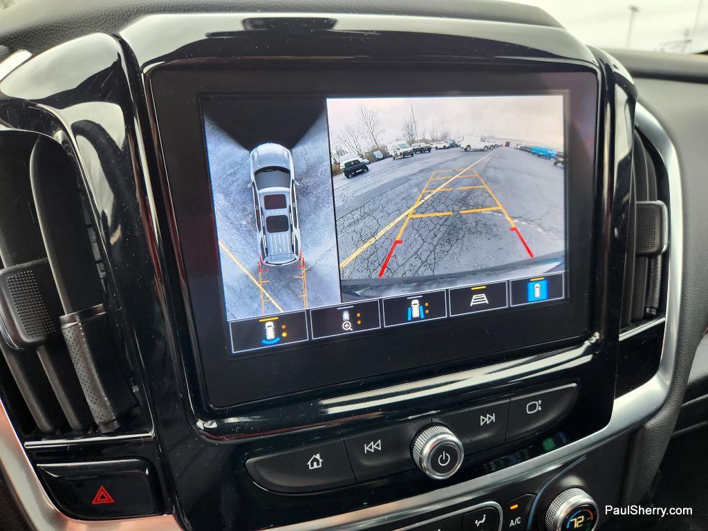 used 2022 Chevrolet Traverse car, priced at $27,976