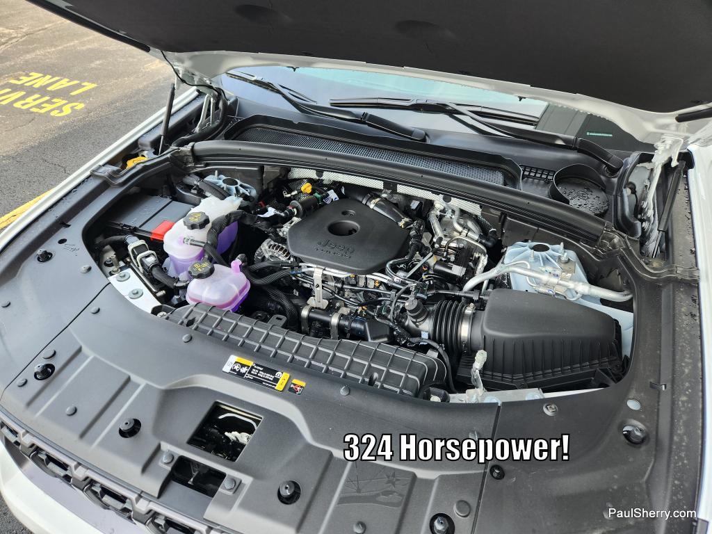 new 2026 Jeep Grand Cherokee car, priced at $42,854