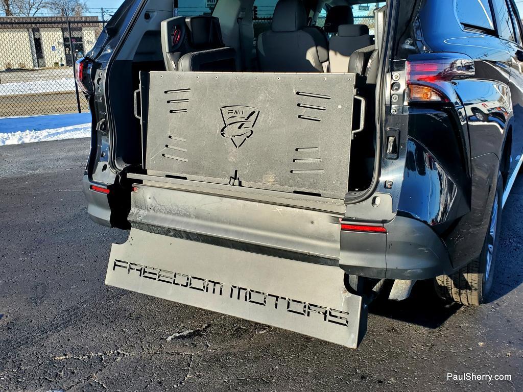 used 2023 Toyota Sienna car, priced at $57,995