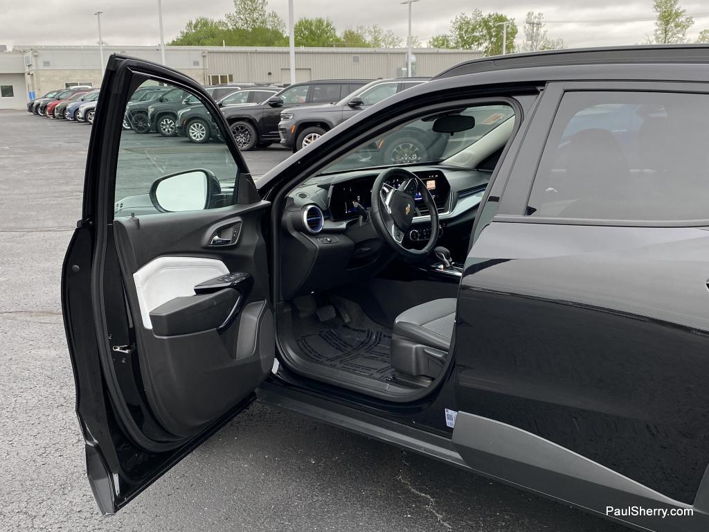 used 2025 Chevrolet Trax car, priced at $20,785