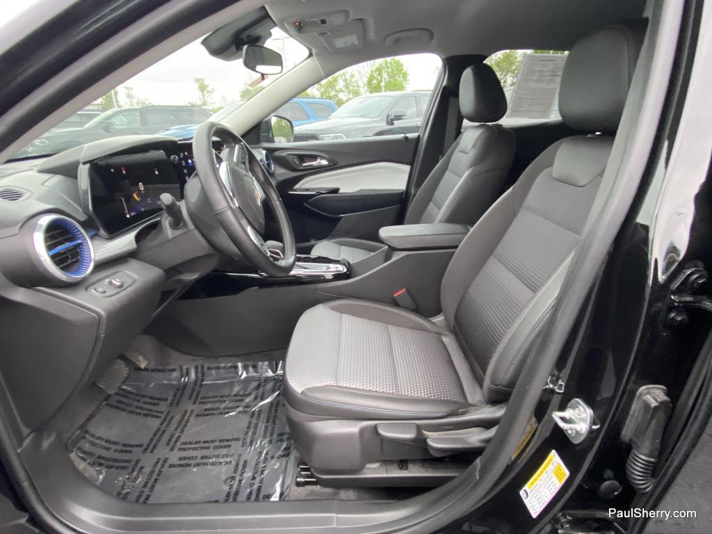 used 2025 Chevrolet Trax car, priced at $20,785
