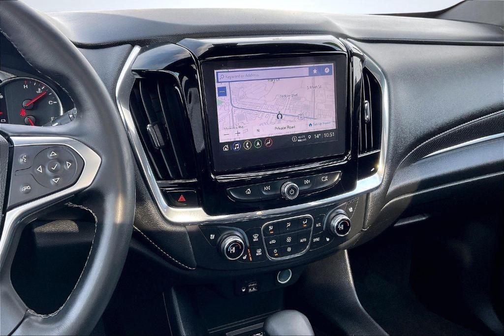 used 2023 Chevrolet Traverse car, priced at $34,897
