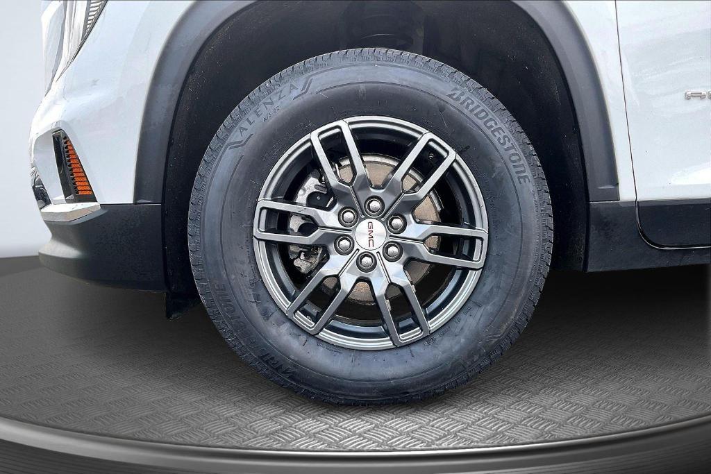 used 2025 GMC Acadia car, priced at $32,877