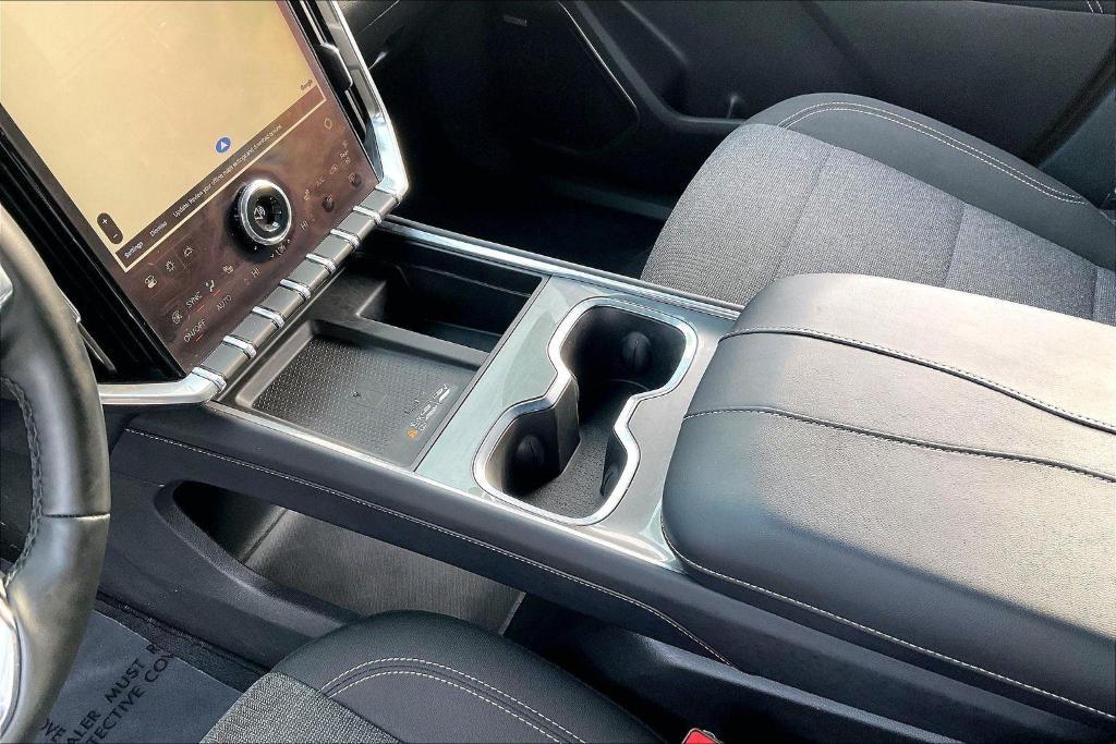 used 2025 GMC Acadia car, priced at $32,877