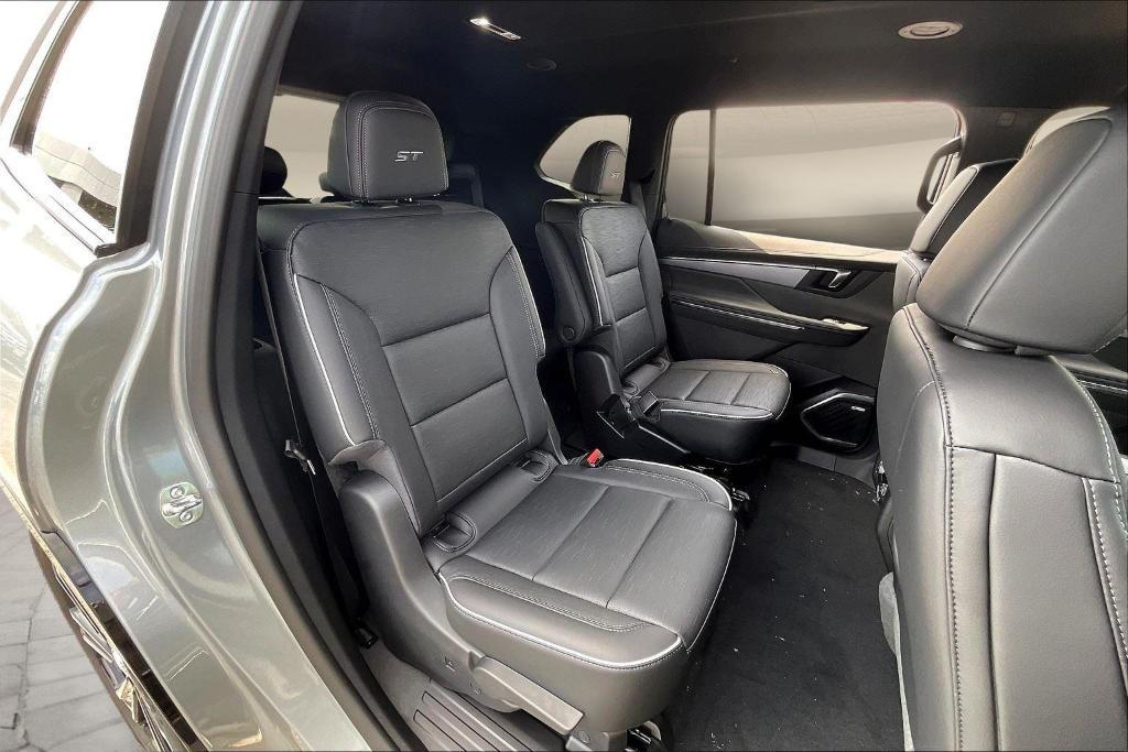 new 2026 Buick Enclave car, priced at $49,801