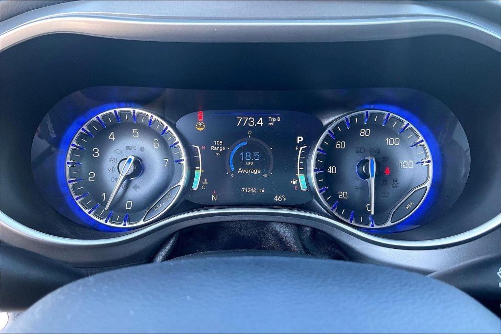 used 2023 Chrysler Pacifica car, priced at $22,347