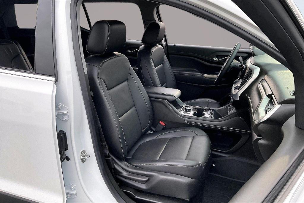used 2023 GMC Acadia car, priced at $28,995