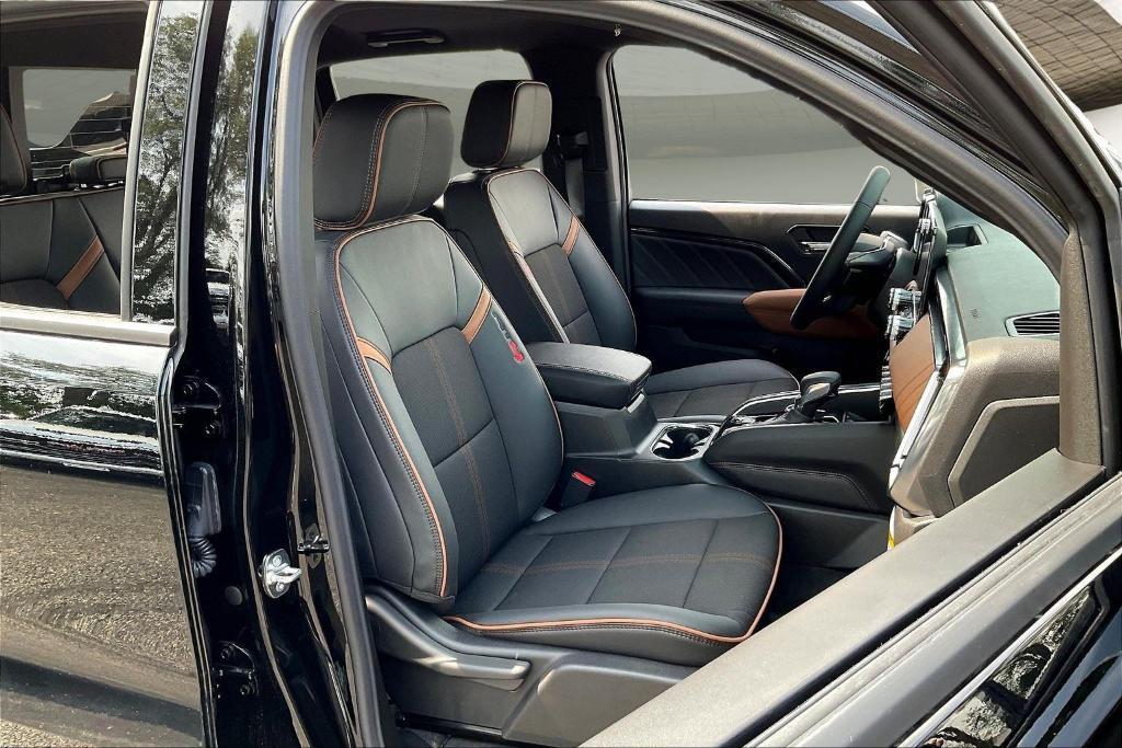 new 2025 GMC Canyon car, priced at $47,854