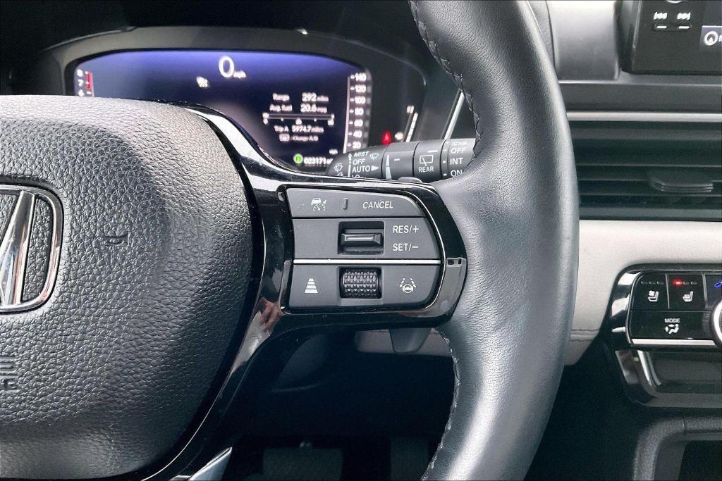 used 2024 Honda Pilot car, priced at $45,499