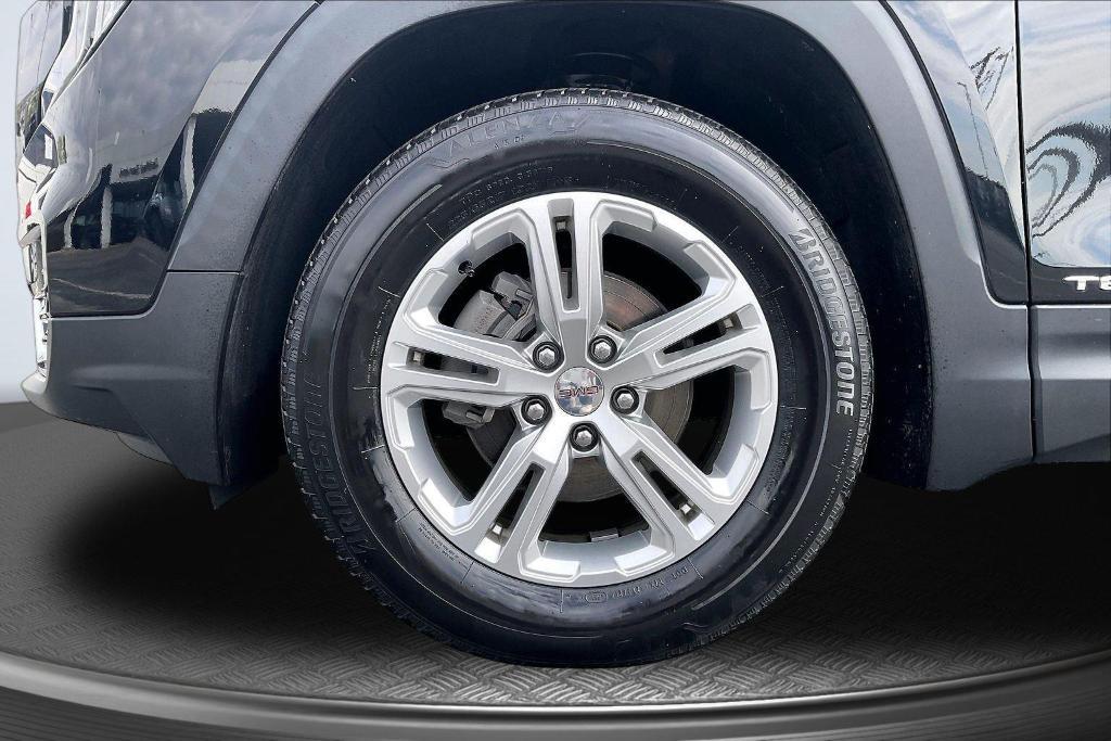 used 2022 GMC Terrain car, priced at $21,874