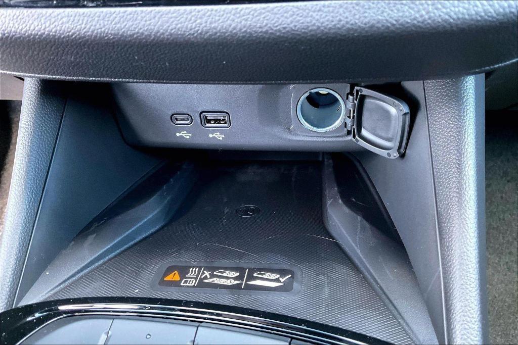 new 2026 Buick Envista car, priced at $31,449