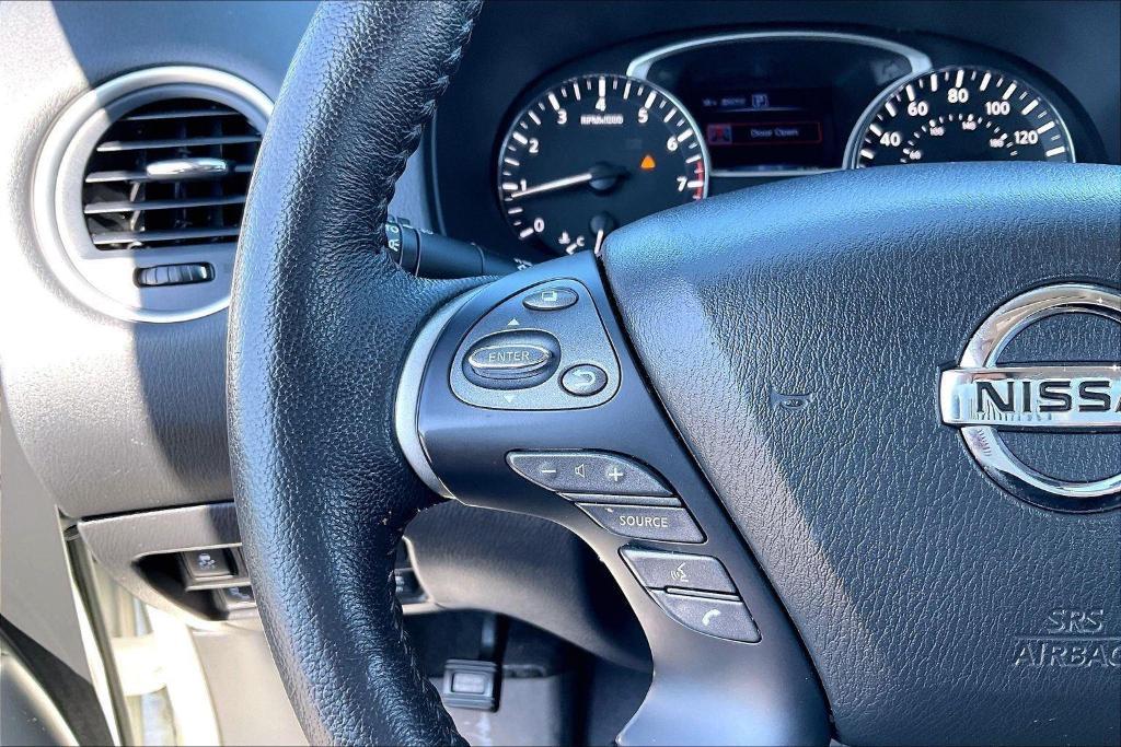 used 2020 Nissan Pathfinder car, priced at $20,652