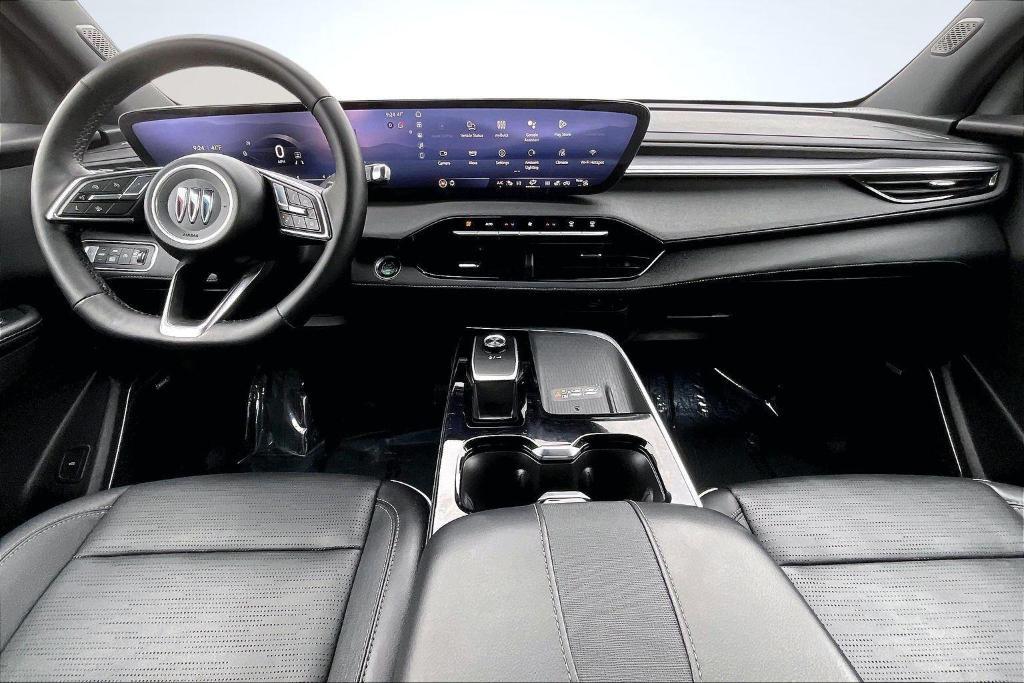 used 2025 Buick Enclave car, priced at $39,897