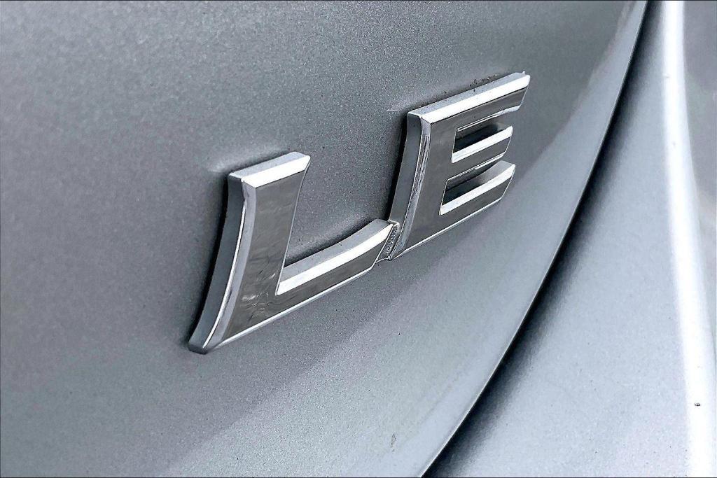 used 2018 Toyota Camry car, priced at $17,499