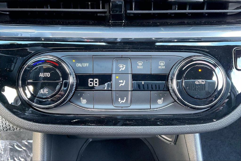 new 2026 Buick Envista car, priced at $29,995