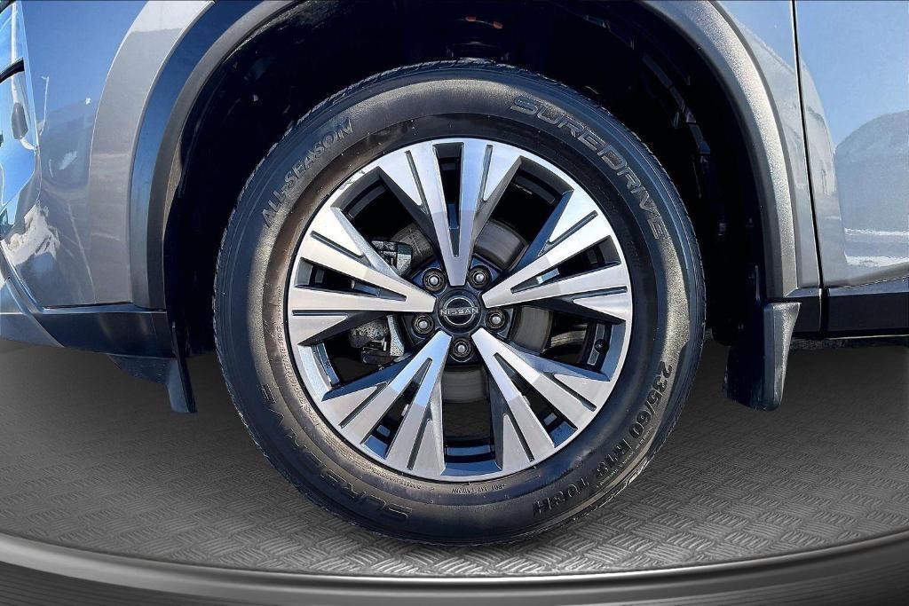 used 2023 Nissan Rogue car, priced at $17,987