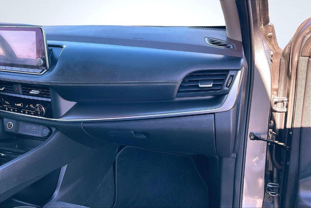 used 2023 Nissan Rogue car, priced at $17,987