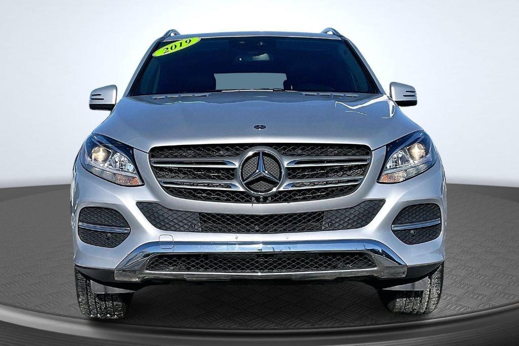 used 2019 Mercedes-Benz GLE 400 car, priced at $23,995