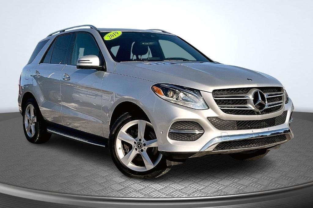 used 2019 Mercedes-Benz GLE 400 car, priced at $23,995